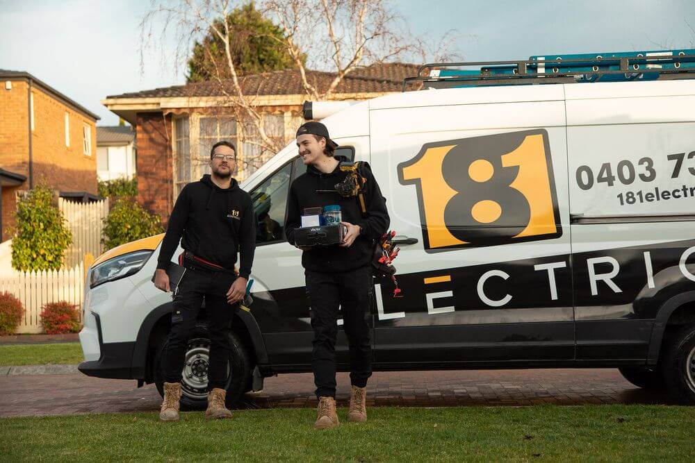 181 Electrical team next to the van
